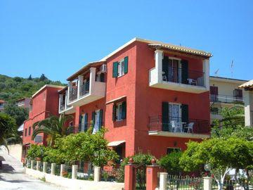 Anna Maria Studios And Apartments Мораїтика Екстер'єр фото